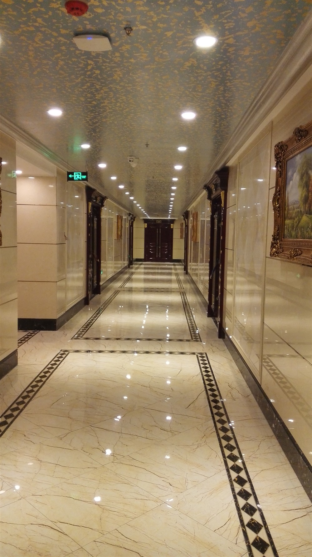 江苏盐城东林海岸大酒店过路