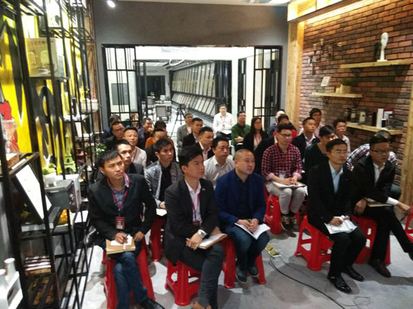 pp电子销售精英“区域市场 分享互换会”圆满实现