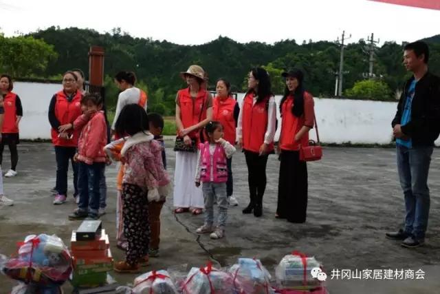 pp电子瓷砖 瓷砖代理 陶瓷一线品牌