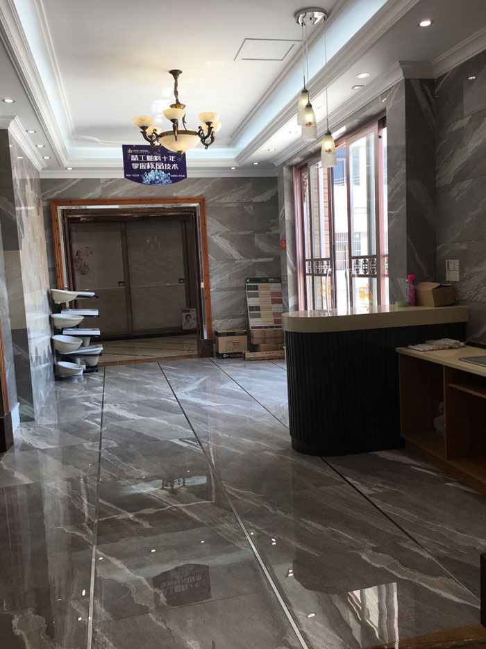 【专卖店推荐】陶瓷一线品牌pp电子瓷砖潮南店实景鉴赏