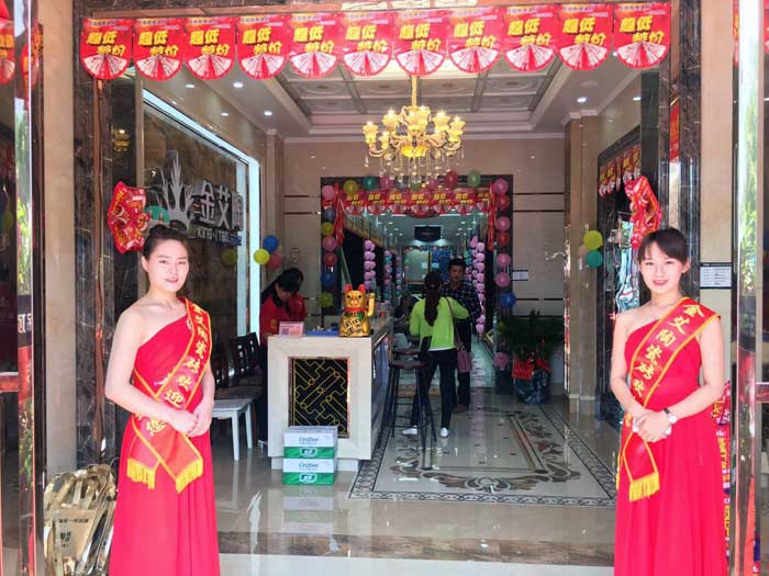 pp电子瓷砖 湖南岳阳总代理秦志雄：妄想趁年华  有梦就去追