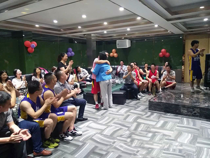 篮球交谊赛 8月生日会