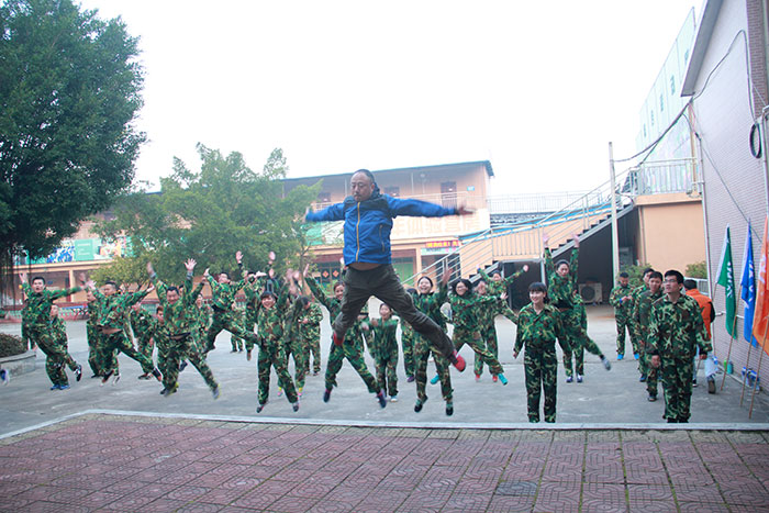 2017年2月13-15日，pp电子“虎狼路”户表拓展训练圆满实现