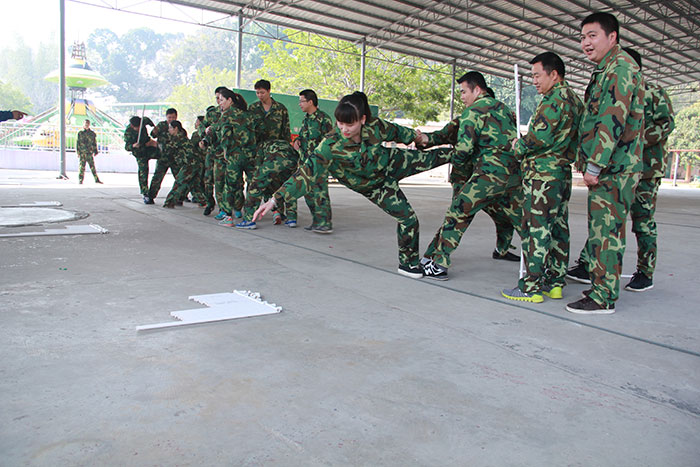 2017年2月13-15日，pp电子“虎狼路”户表拓展训练圆满实现