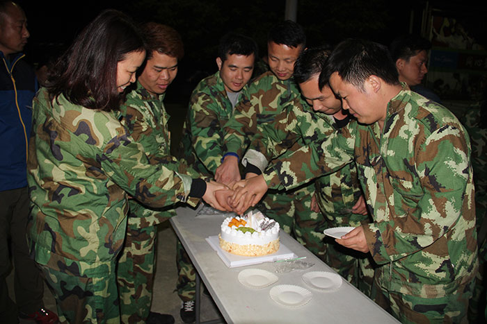 2017年2月13-15日，pp电子“虎狼路”户表拓展训练圆满实现