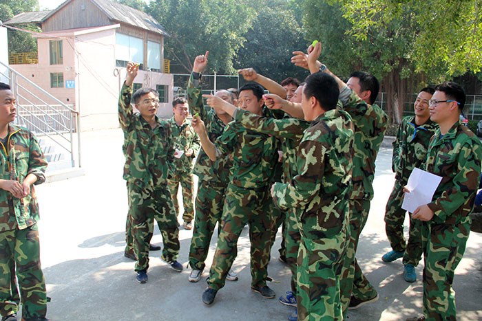 2017年2月13-15日，pp电子“虎狼路”户表拓展训练圆满实现