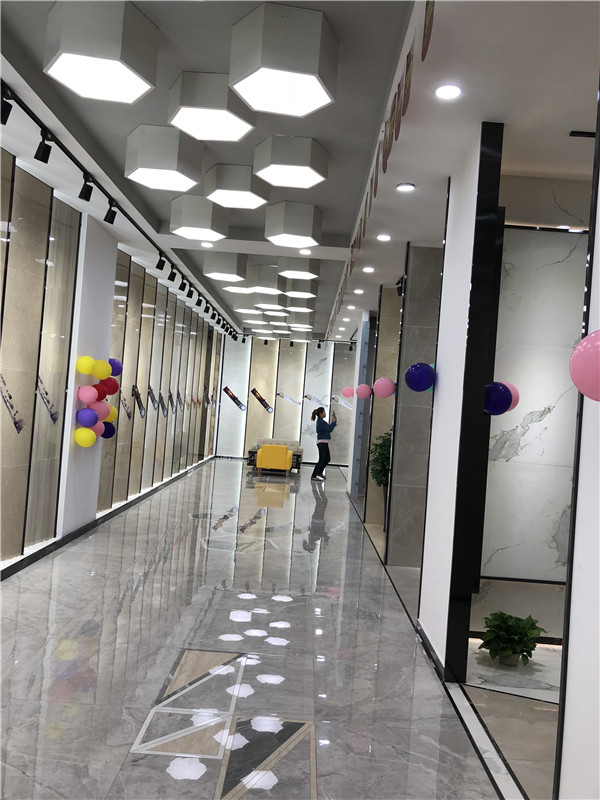 pp电子江苏江阴青春馆